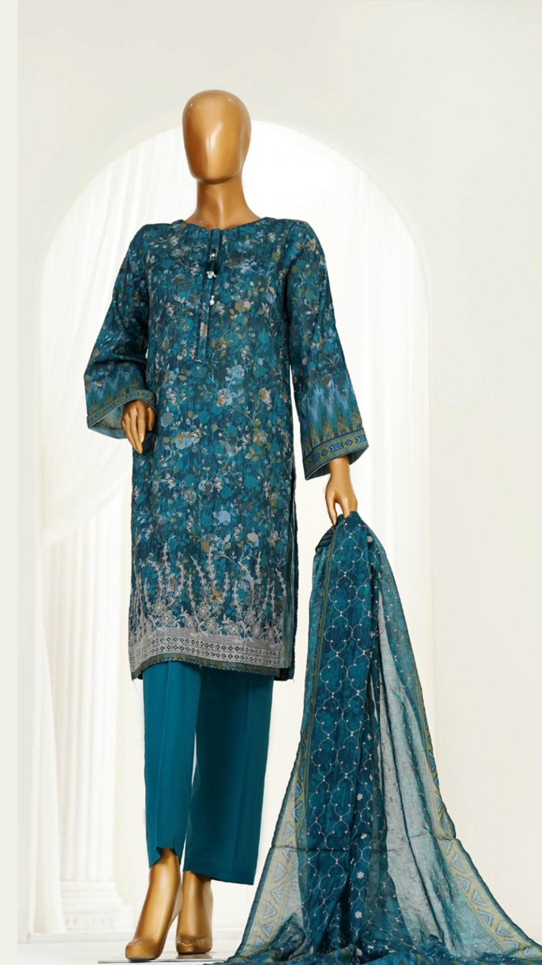 Printkari I PRINTS BY HZ I RTW I CHIKANKARI I 3 PC I Suhaima Collection